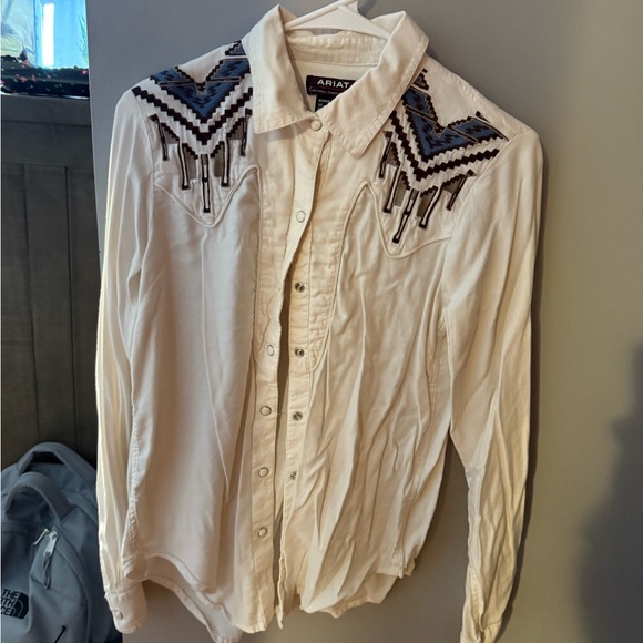 Ariat snap shirt Aztec design - Picture 3 of 3